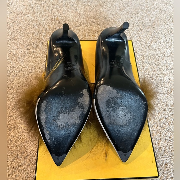 FENDI MONSTER SHOE - Picture 4 of 8